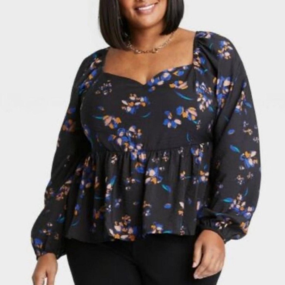 Ava &‎ Viv Peplum sweetheart neckline long sleeve
Black with Flowers
Size 2X